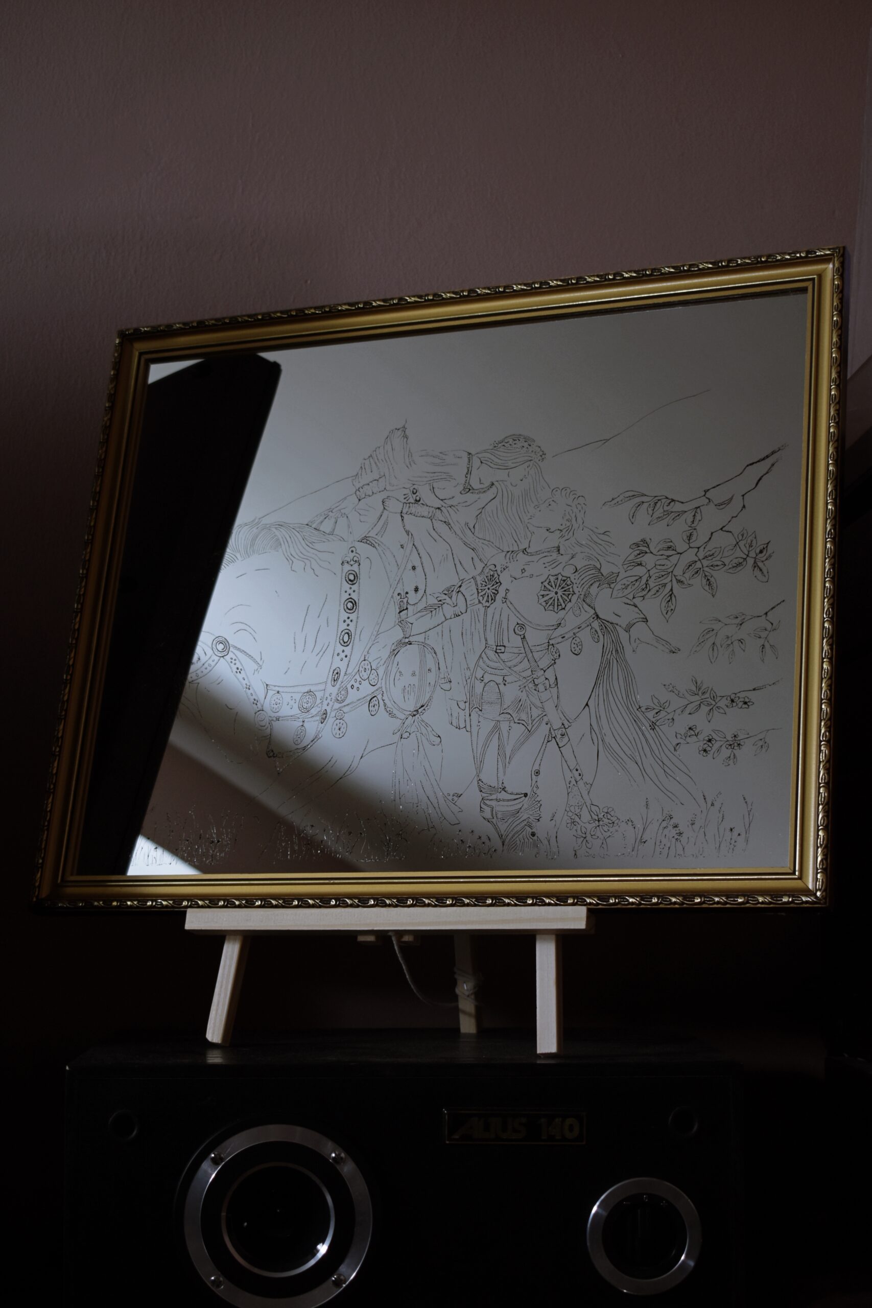 lustro z grawerem La Belle Dame Sans Merci