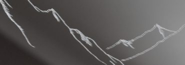 Lustro z grawerem pasma górskiego