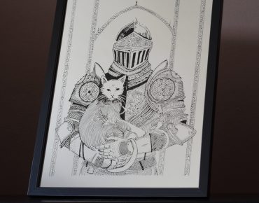 Lustro Dekoracyjne A4 w Czarnej Ramce z Grawerem „Rycerz z Kotem”